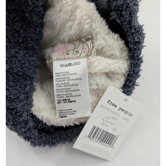 Free People Navy Blue Cozy Beanie - Picture 4 of 7